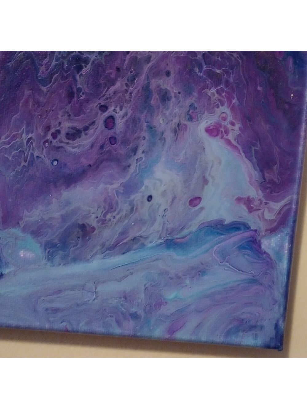๐ท๐ฐ๐ฝ๐ณ๐ฒ๐
๐ฐ๐ต๐
๐ด๐ณ Purple And Blue Paint Pour Art - Picture 4 of 4